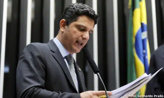 CCJ analisa estender seguro por invalidez a aposentado em reabilitação