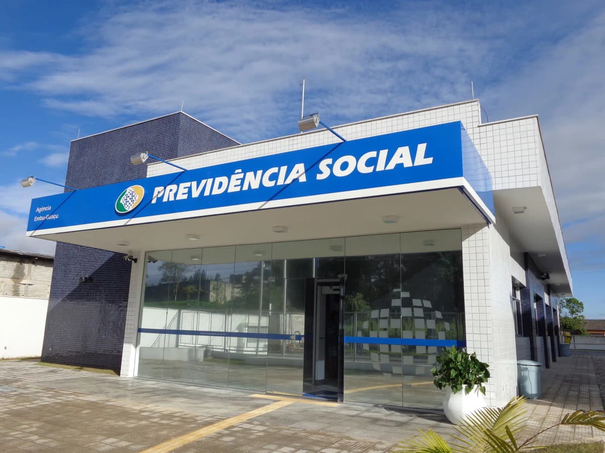 INSS informa que as agências da Previdência estarão fechadas nos dias 14 e 15/11