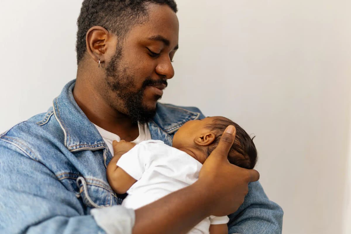 INSS pode pagar licença-paternidade de até 60 dias