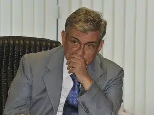 Ministro faz campanha na Câmara contra o fim do fator previdenciário