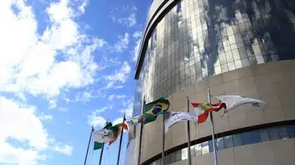 Adoção não regularizada também dá direito à pensão por morte