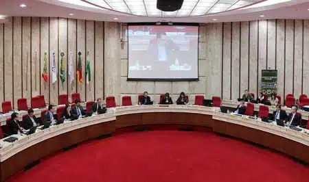 Contato com tintas e solventes conta como tempo especial